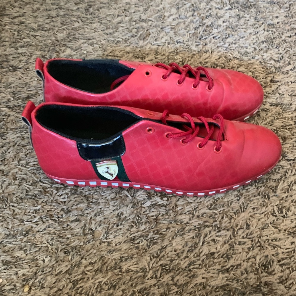 Shoes - Picture 2 of 3